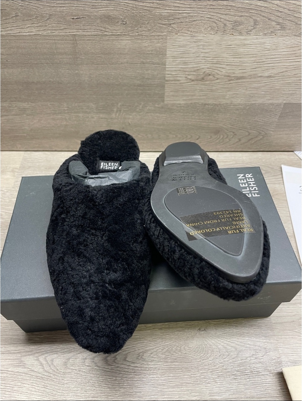 Eileen Fisher Black Fuzzy Slip-On Women's Slippers #332